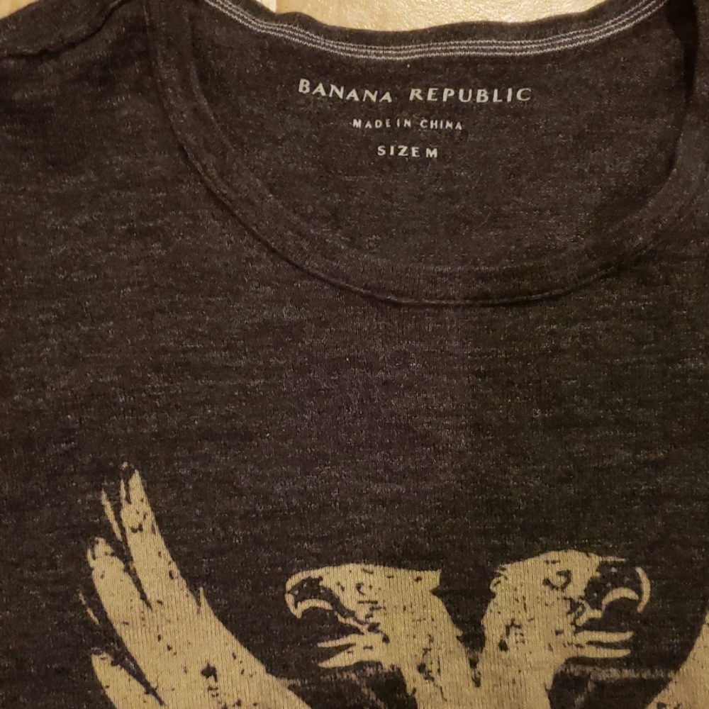 Banana Republic Long Sleeve T Shirt - Picture 2 of 3